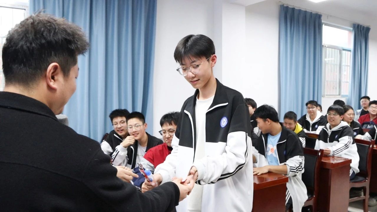 4b3dcee88424b13ffc03163295f6b352.jpg 4b3dcee88424b13ffc03163295f6b352.jpg