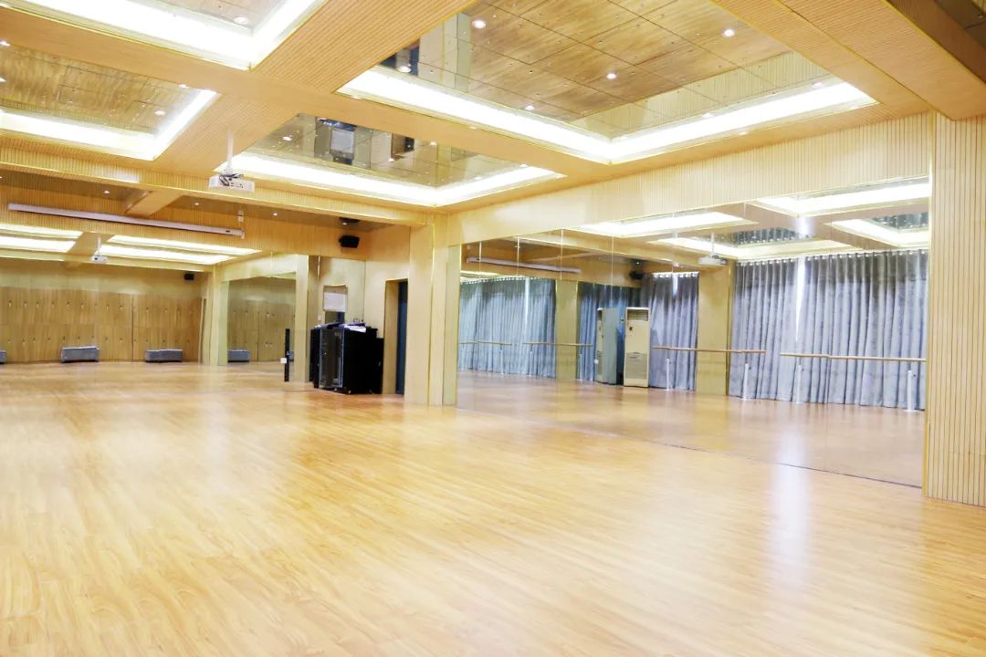 b7b81424d40eee7831e766769b976760.jpg b7b81424d40eee7831e766769b976760.jpg