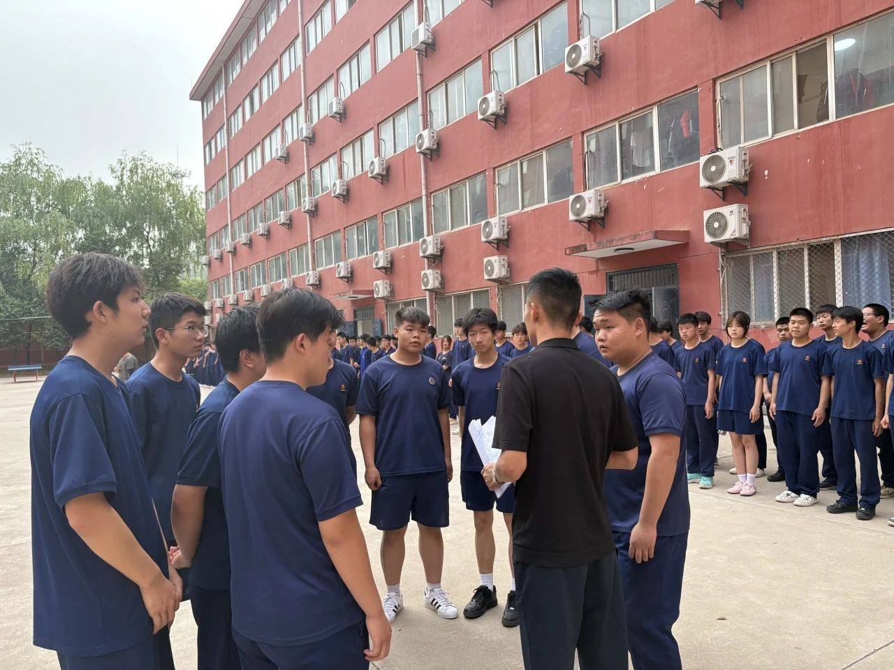 18301bdebf5b9578ed0f3bf800e4ffef.jpg 18301bdebf5b9578ed0f3bf800e4ffef.jpg