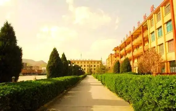 点击放大图片 陕西铜川工业技师学院