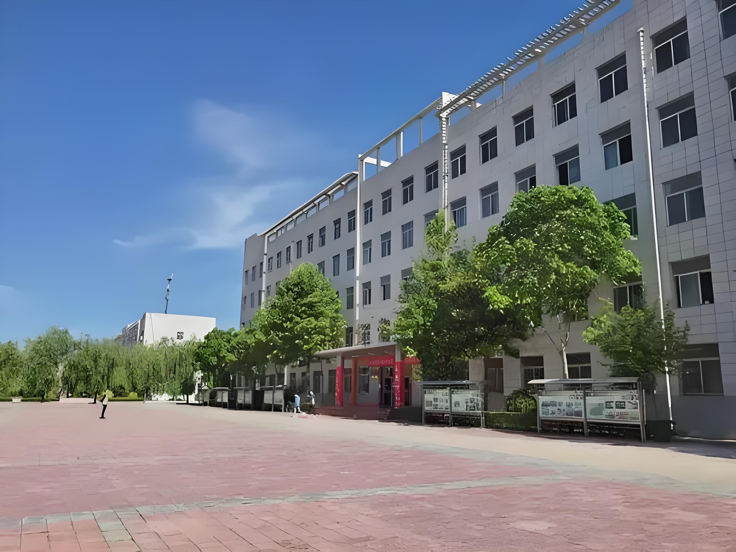 陕西振华职业中等专业学校