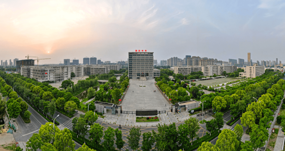 略阳县天津职业技术教育中心学校